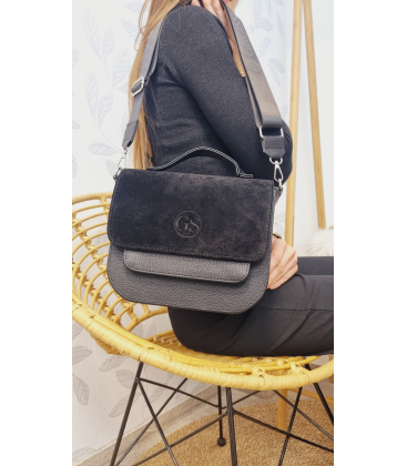 Fekete stílusos EMA crossbody táska